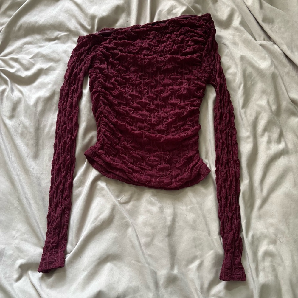 Ruched burgundy asymmetrical long sleeve top